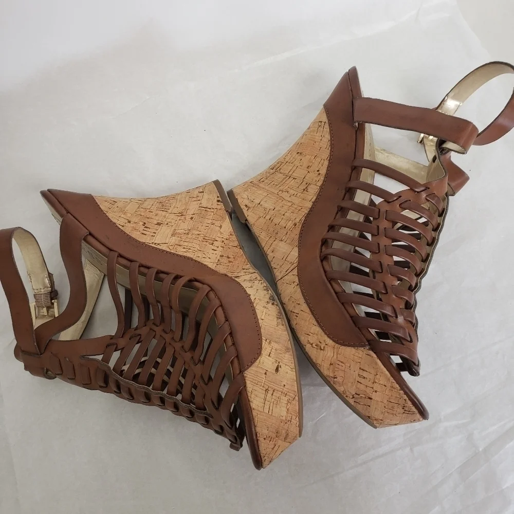 Guess Cage Gladiator Platform Cork Wedge Sandals 9.5 EUC Brown Natural